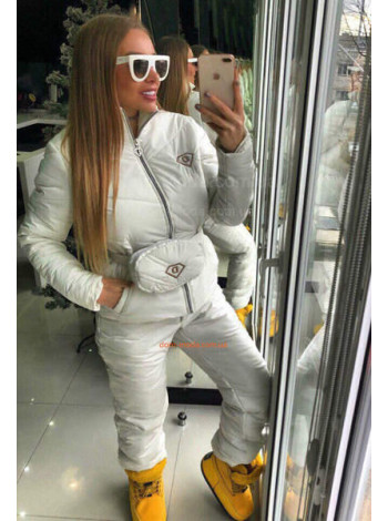 Зимовий спортивний костюм з сумочкою