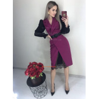 Изысканное женское платье с кружевом