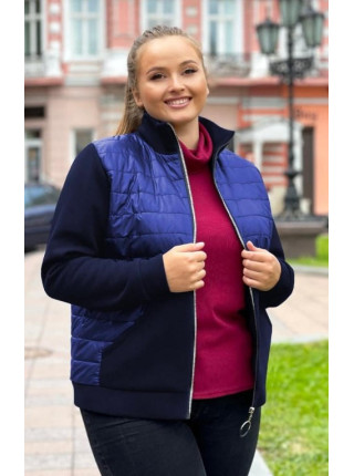 Тепла жіноча кофта на замку