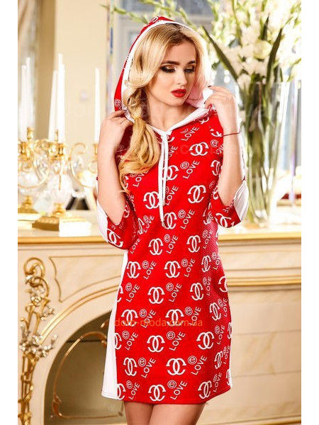 Коротке жіноче плаття з капюшоном "Chanel"