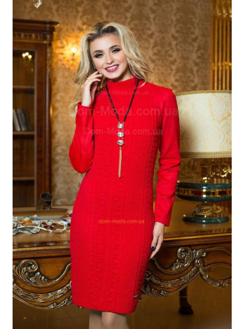 Теплое модное платье гольф