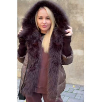 Зимовий жіночий пуховик з хутром