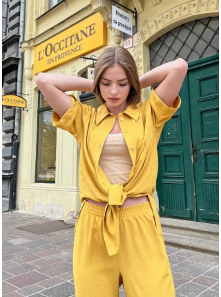 Костюм жіночий з сорочкою